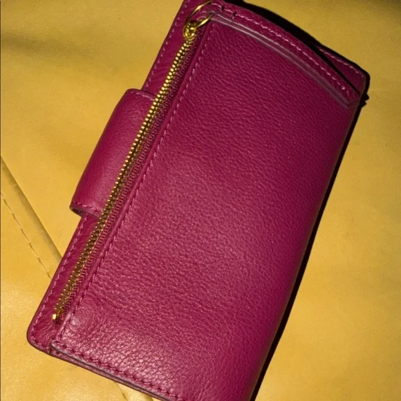 Fossil Raspberry Leather Wallet NWT - Picture 5 of 7